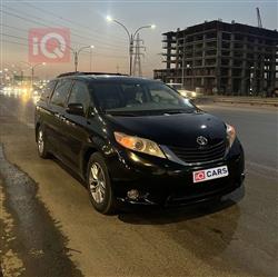 تويوتا سيينا